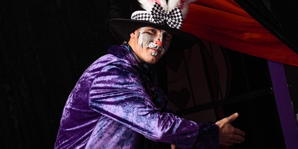 В Оренбурге началось «Безумие Шляпника»