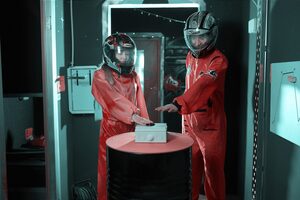 Фотография экшн-игры Among Us от компании Юниквест (Фото 3)