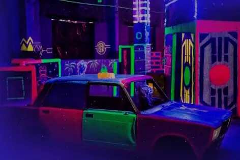 Экшн-игра «Лазертаг» от Lost City Club
