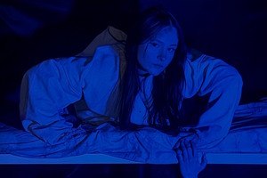 Фотография перформанса Парадокс от компании Карнавал нечисти (Фото 1)